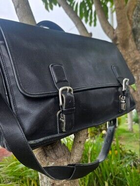 VINTAGE COACH BAG, COACH CROSSBODY BAG, COACH Thompson Silver Hardware COACH BAG
